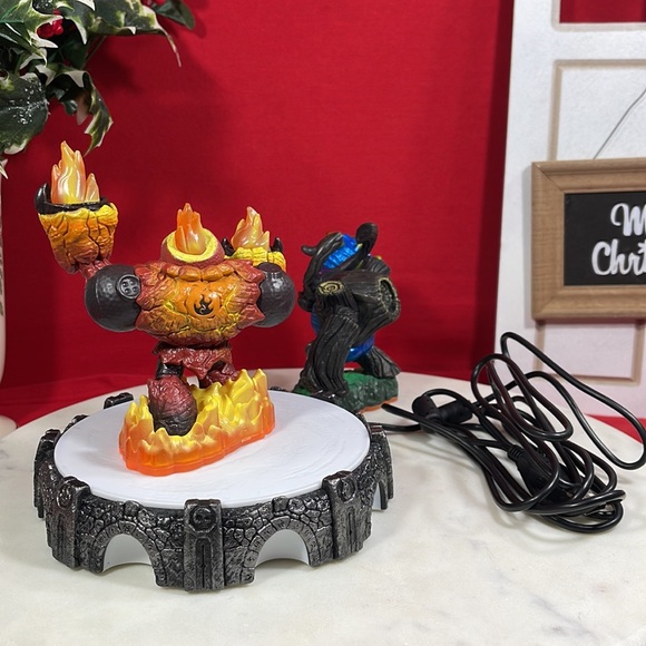 SKYLANDER GIANTS “HOT HEAD” & “TREE REX” w/PORTAL OF POWER ACTION FIGURE SET - Picture 10 of 11